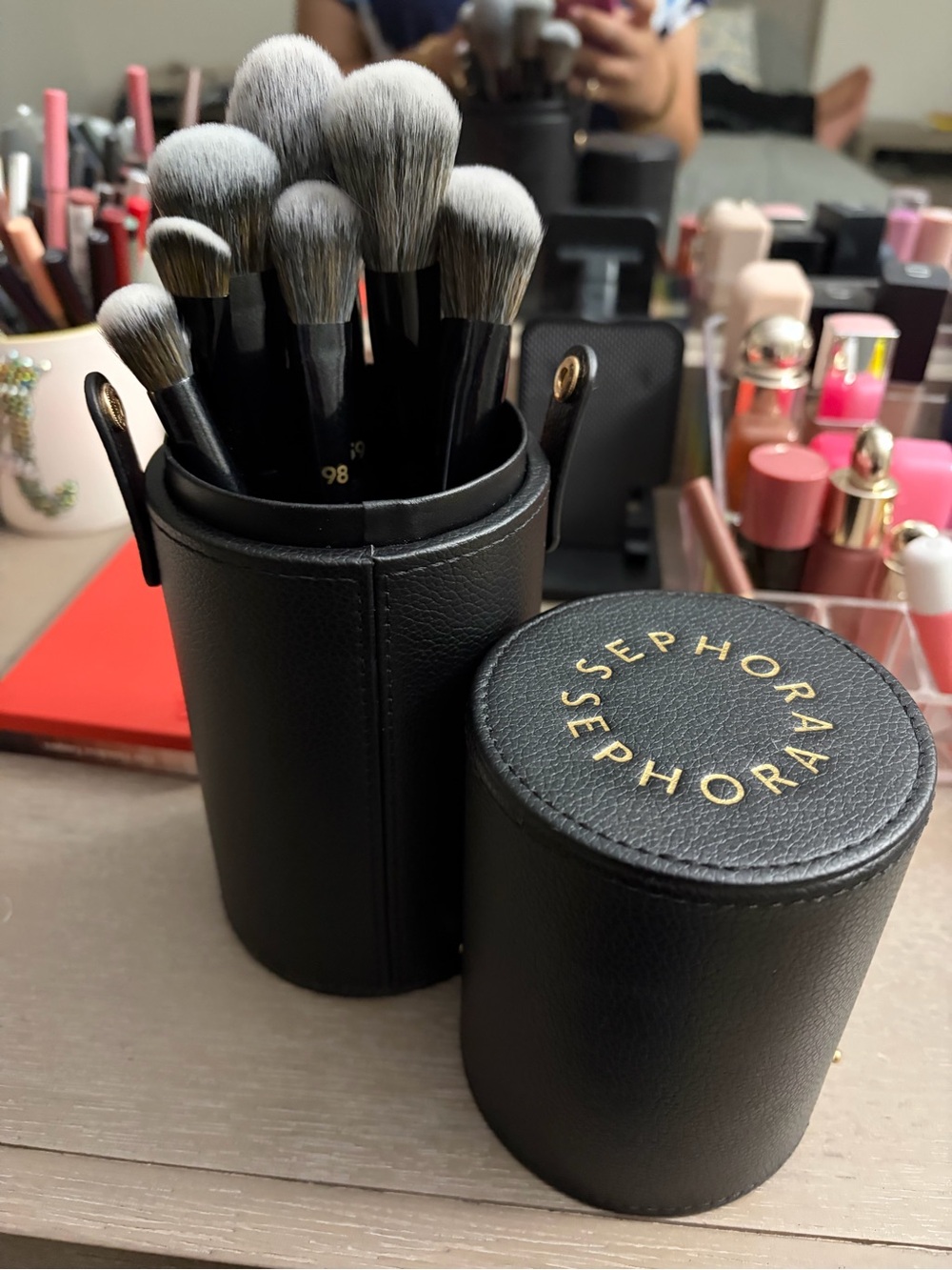 Sephora 8pc Professional eye & face Makeup Brush Set and Case Holder NWT